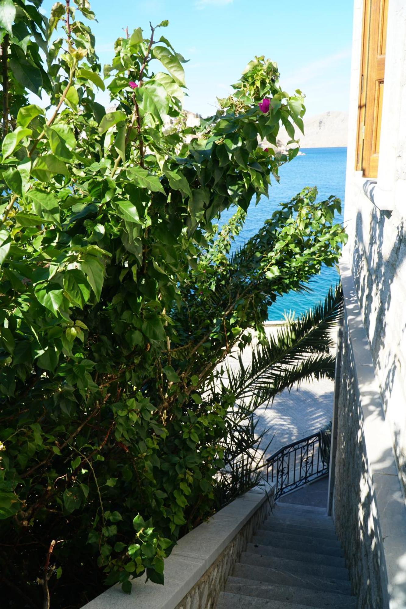 Petalo House Apartment Sými Luaran gambar